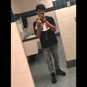 Meet your Posher, Aaron